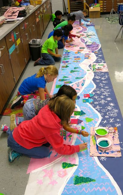 Cassie Stephens: In the Art Room: A Winter Mural Collaborative Winter Mural, Collaborative Art Projects For Kids, Classe D'art, Group Art Projects, Winter Art Lesson, Cassie Stephens, Collaborative Art Projects, Winter Art Projects, Easy Art Projects