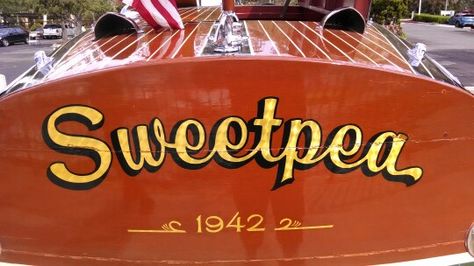 * Boat Lettering, Boat Signs, Name Paintings, Runabout Boat, Boat Name, Classic Wooden Boats, Boat Names, Vintage Boats, Sign Writing