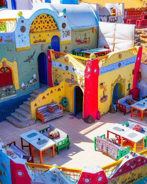 Nubian Village, Aswan Nubian Furniture, Egyptian Folk Art, Nubian Village, Nubian Art, Pretty Architecture, Arabic Architecture, Aswan Egypt, World Creation, Future Aesthetic