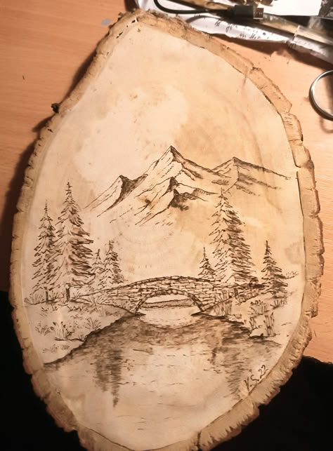 Wood Soldering Ideas, Pyrography Scenery, Wood Burning Landscape, Simple Pyrography Designs, Wood Burn Coasters, Dino Crafts, Hunting Crafts, Bowl Carving, Beginner Wood Burning