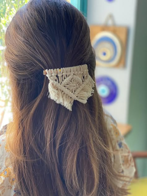 Diy Macrame Earrings, Macrame Headband, Anting Manik, Macrame Dress, Macrame Wall Hanging Diy, Mini Macrame, Macrame Patterns Tutorials, Macrame Earrings, Macrame Bag