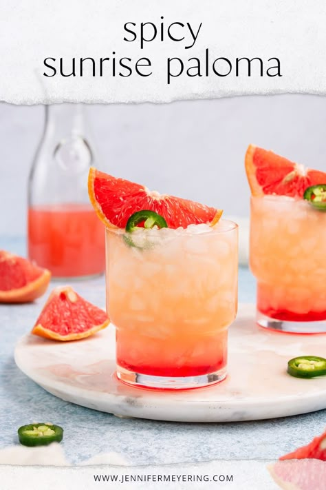 Soju Recipes, Spicy Paloma, Tequila Sunrise Recipe, Mixology Drinks, Paloma Recipe, Wedding Drink Menu, Paloma Cocktail, Cocktails At Home, Special Drinks