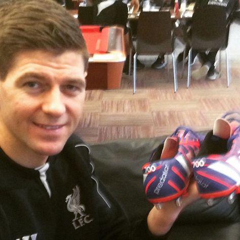 “I will be wearing these in the next match I play in. Appearance number 700 for the Reds! #therewillbehaters #predatorinstinct #adidasuk” Gerrard Liverpool, Stevie G, Liverpool Legends, The Bros, Captain Fantastic, Best Way To Make Money, Steven Gerrard, Online Make Money, New Boots