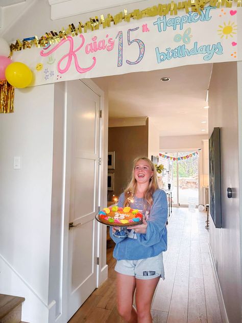 Preppy Winter Birthday Party Ideas, Birthday Cute Aesthetic, Cute Bday Ideas, Preppy Birthday Cake, Birthday At School, Birthday Ideas Cakes, Happy Birthday To Myself, Birthday To Myself, Birthday Preppy