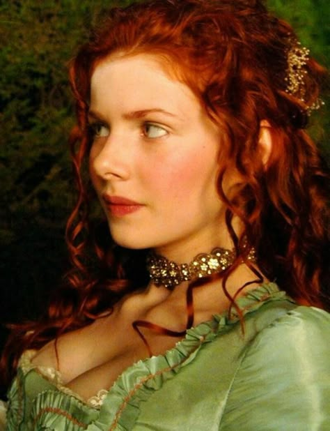 Beautiful Redhead Model and actress, Rachel Hurd-Wood! Rachel Hurd Wood, Woman With Red Hair, Red Hair Inspo, Yennefer Of Vengerberg, Red Hair Woman, Redhead Beauty, Red Heads, Red Head, Ginger Hair