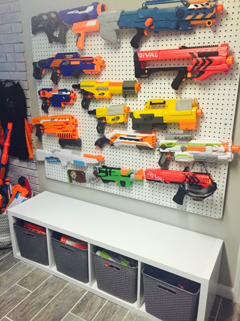 Nerf Storage Wall Nerf Storage, Small Kids Room, Clever Kids, Boys Playroom, Boys Room Ideas, Boys Bedroom Ideas, Kids' Playroom, Childrens Playroom, Casa Vintage