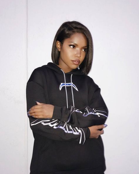 Instagram post by 𝙃𝙈𝙉 𝘼𝙇𝙉𝙎 • May 1, 2017 at 8:23pm UTC Ryan Destiny Outfits, Destiny Ryan, Ryan Destiny Style, Ryan Destiny, Star Cast, Favorite Hairstyles, Beauty Looks, Fashion Help, Beautiful Black Women