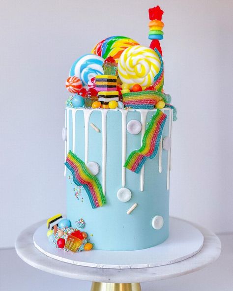 Cake For A Friend, Lolly Cake, Cake International, Basic Cake, Instagram Party, Candy Cake, Cakes For Men, Cake Lover, Boy Birthday Cake