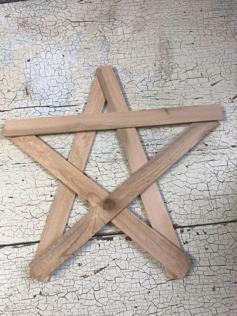 Easy DIY Wooden Star - The Shabby Tree