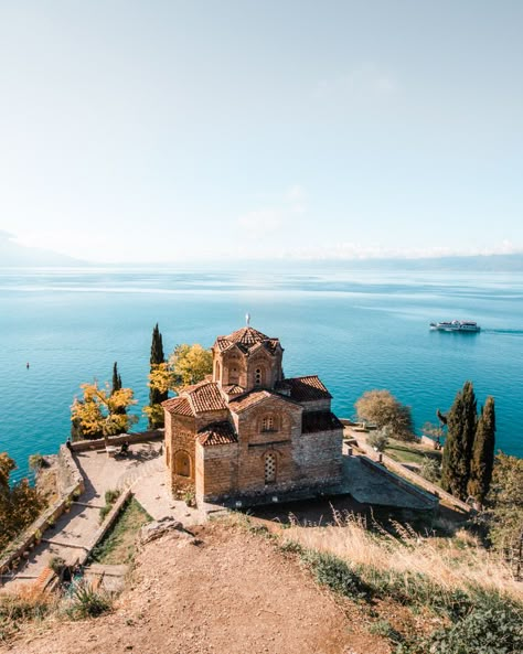 Macedonia Ohrid, Lake Ohrid, Villa Apartment, Bloc Party, North Macedonia, House Villa, The Balkans, Voyage Europe, Places In Europe