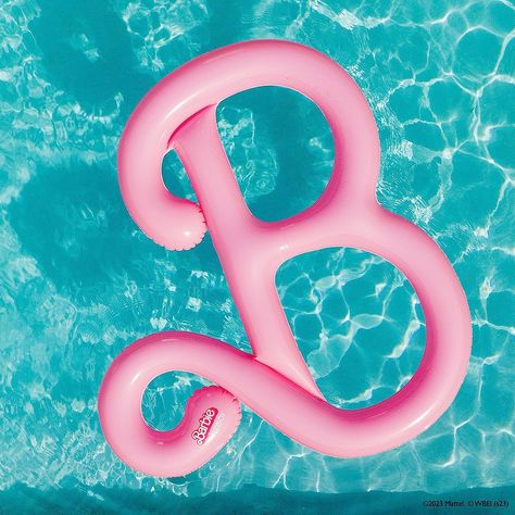 FUNBOY & Barbie Official Pool Float Collection, Including The Barbie Golf Cart Pool Float, Perfect for a Summer Pool Float Party Funboy Pool Floats, Barbie In Real Life, Barbie Pool Party, Barbie Pool, Barbie Bachelorette, Bachelorette Pool Party, Barbie Land, Hi Barbie, Barbie 2023