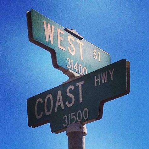 West coast West Coast Aesthetic Rap, West Coast Hip Hop Aesthetic, East La Aesthetic 90s, East Coast Rap Aesthetic, G Funk Aesthetic, Old School Hiphop Aesthetic, Bay Area Aesthetic Hip Hop, West Coast Art, 90s West Coast Aesthetic