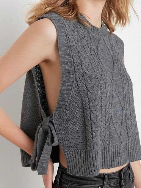 Valentine's Day Gift for Her: Loose Fit Side-Tie Detailed Sleeveless Knitted Cropped Sweater, Woman Crochet Top, Handmade Tank Top Vest Knitting, Knitting Summer, Sweater Pattern Free, Crochet Sweater Pattern, Crochet Sweater Pattern Free, Mode Crochet, Sweater Chunky, Tie Women, Tank Top Outfits