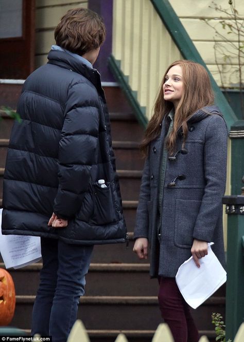 adam and mia <3 -If I Stay movie set ----chloe moretz!!! :) Actor Trailer On Set, If I Stay Aesthetic, If I Stay Movie, Jamie Blackley, Diary Of, Red Band Society, Grey Anatomy Quotes, Chloë Grace Moretz, Chloe Moretz