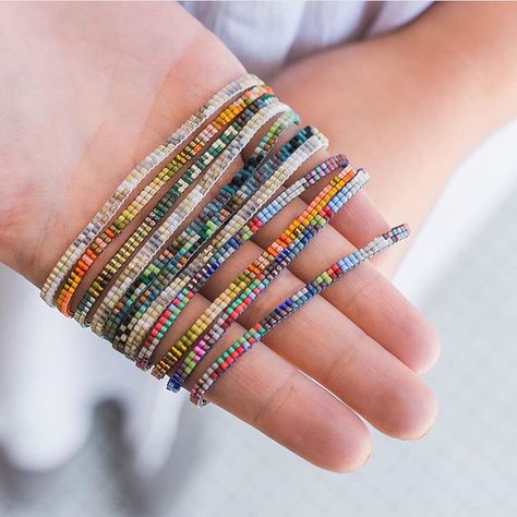 Mini's! Inexpensive Jewelry, Loom Jewelry, Bead Loom Bracelets, Bead Loom Patterns, Loom Bracelets, Beaded Jewelry Patterns, Delica Beads, Beaded Bracelets Diy, Bead Loom