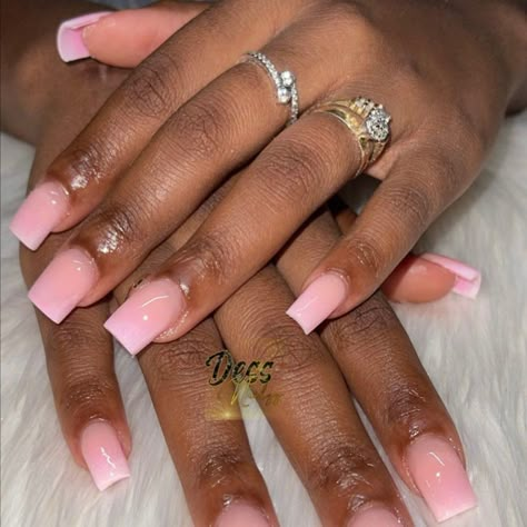 Pink Ombré Short Nails, Colorful Nail Designs Acrylics Short, Ombré Short Square Nails, Short Acrylic Nails One Color Simple, Gel X Nails Ombre, Pink Ombré Nails Short, Short Acrylic Nails Simple Color, Cute Ombre Nails Short, Short Ombré Acrylic Nails