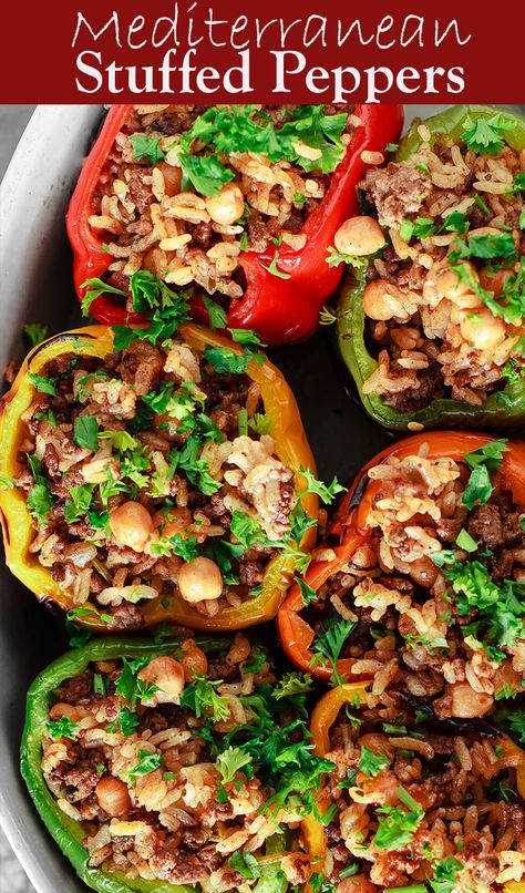 Mediterranean Stuffed Peppers, Greek Stuffed Peppers, Mediterranean Recipes Healthy, Stuffed Peppers Recipe, Mediterranean Diet Recipes Dinners, Med Diet, Diy Easy Recipes, The Mediterranean Dish, Easy Mediterranean Diet