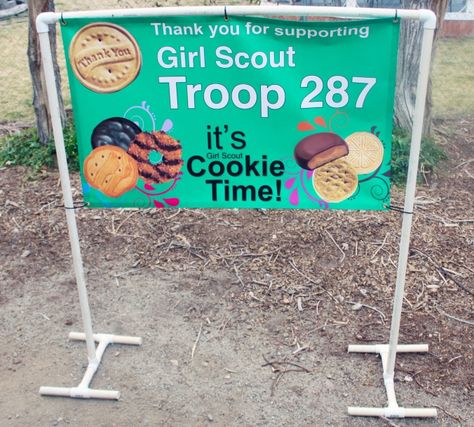 Pvc Sign Stand, Diy Banner Stand, Cookie Booth Ideas Display, Cookie Booth Decorations, Girl Scout Cookie Booth Ideas, Cookie Booth Ideas, Girl Scouts Cookies, Girl Scout Cookie Booth, Make Your Own Banner