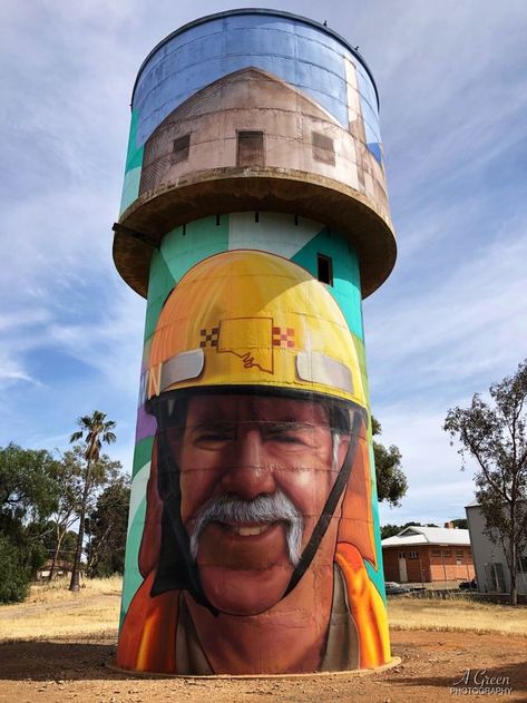 Snowtown Water Tower Art Large Format Art, Jose Fernandez, Australian Road Trip, Mural Artist, Australian Painters, Unusual Buildings, Water Towers, Barn Art, 3d Street Art