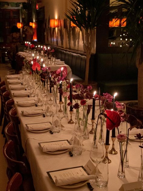 Event Decor Aesthetic, Romantic Candlelit Dinner, Classic Table Decor, Red Dinner Aesthetic, Private Chef Dinner Party Decor, 30 Birthday Dinner Party Table Settings, Candle Tablescapes Dinner Parties, Luxury Dinner Party Table Settings, Flower Table Setup