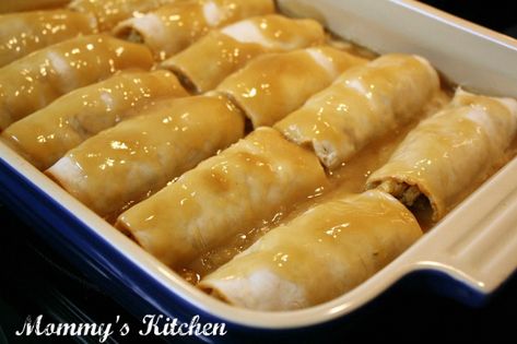 Turkey Stuffing Roll Ups, Stuffing Roll Ups, Turkey Rolls, Deli Turkey Recipes, Turkey Roll Ups, Inexpensive Dinners, Deli Turkey, Turkey Stuffing, Sliced Turkey