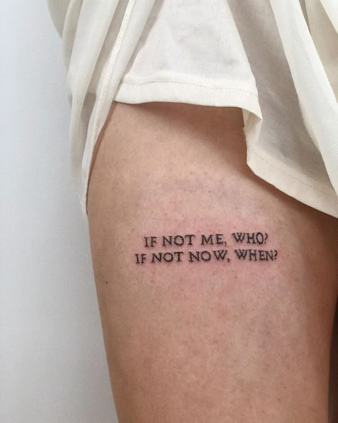 Tattoo Of Quotes, Cool Saying Tattoos, Where To Put Quote Tattoos, Courage And Strength Tattoo, Glow Up Tattoo, Back Of Arm Quote Tattoo, Aesthetic Tattoos Words, Tattoos About Struggle, Phrases To Get Tattooed