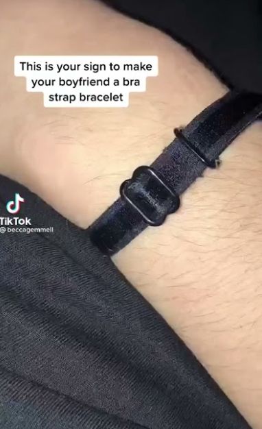 Bra Strap Bracelet For Boyfriend Tiktok, How Do You Make A Bra Strap Bracelet, Hand As Bra Boyfriend, How To Make A Bra Bracelet For Boyfriend, Matching Things To Get With Boyfriend, Back Scratches From Nails Boyfriend, Bra Strap Bracelet For Boyfriend, Bra Bracelet For Boyfriend, Boyfriend Bracelet Diy