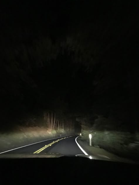 Aesthetic Driving, Darkcore Aesthetic, Road At Night, Five Survive, Driving Aesthetic, Dark Road, Night Drives, Night Drive, Late Night Drives