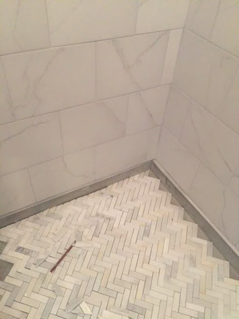 Small Herringbone Tile Floor, Marble Mosaic Shower Floor, Mosaic Tile Shower Floor, Herringbone Shower Floor, Herringbone Shower Tile, Basement Bathroom Laundry, Ceramic Shower Tile, Mosaic Shower Floor, Herringbone Tile Bathroom