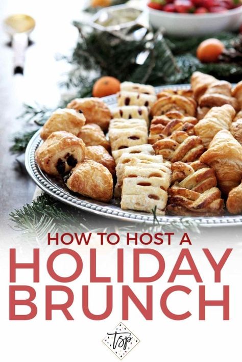 Holiday Brunch Party, Host Brunch, Christmas Brunch Party, Christmas Brunch Menu, Presents For Christmas, Hosting Brunch, Fantastic Recipes, Hosting Friends, Brunch Spread