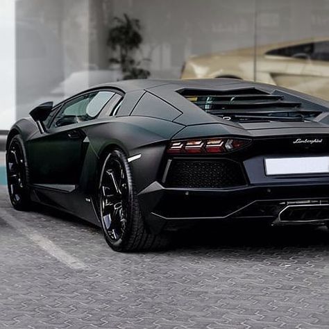 #lamborghini  #car #supercars #luxurycars  #rich  #richlife  #sporaraba  #lüksarabalar  #lifestyle Lamborghini Aventador Lp700 4, Aventador Lamborghini, Sick Cars, Lamborghini Lamborghini, Wallpaper Luxury, Top Luxury Cars, Lamborghini Veneno, Mc Laren, Lamborghini Cars