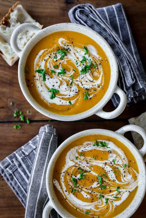 French Leek Soup, Potage Recipe, French Soup Recipes, Onion Soup French, Chestnut Soup, Creamy Carrot Soup, Carrot Soup Recipes, French Soup, Sweet Soup