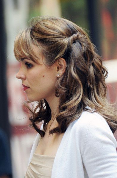 Half Updo for Mid-length Hair Rachel Mcadams Hair, Rachel Mc Adams, Wedding Hairstyles Medium Length, Up Dos For Medium Hair, Half Updo, Rachel Mcadams, Mid Length Hair, Half Up Hair, Pretty Hair