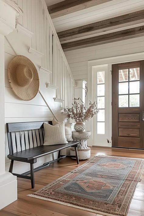 Vintage Entryway Ideas, Cottagecore Entryway, French Country Entryway, Cottage Foyer, Entryway Color, Cottage Entryway, Rustic Benches, Small Rustic House, Boho Cabin