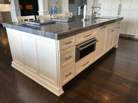 3" Mitered Counter Tops, Warming Draw in Island, End Panel Details. Island End Panel, Kitchen Island Ends, Kitchen Island With Legs, Kitchen Living Dining Room, Renovation Kitchen, Kitchen Living Dining, Construction Home, Kitchen Remodeling Projects, Scottsdale Arizona