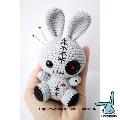 Crochet Pour Halloween, Cute Zombie, Little Cotton Rabbits, Confection Au Crochet, Pola Amigurumi, Halloween Crochet Patterns, Kawaii Bunny, Bunny Crochet, Amigurumi Bunny