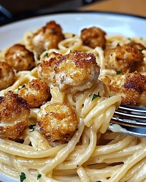 Golden Garlic Chicken Bites Over Creamy Parmesan Pasta - SavorySplash Parm Cream Sauce, Creamy Parmesan Pasta, Garlic Chicken Bites, Sweet Pasta, Chicken Breast Pasta, Creamy Parmesan Sauce, Chicken Parmesan Pasta, Chicken Noodles, Pasta Ingredients