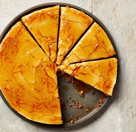 Yotam Ottolenghi’s winter spiced cheesecake with marmalade glaze. Spiced Cheesecake, Yotam Ottolenghi Recipes, Sweet Potato Cheesecake, Orange Sweet Potatoes, Ottolenghi Recipes, Recipes Vegetables, Yotam Ottolenghi, Low Carb Vegetables, Vegetable Drinks