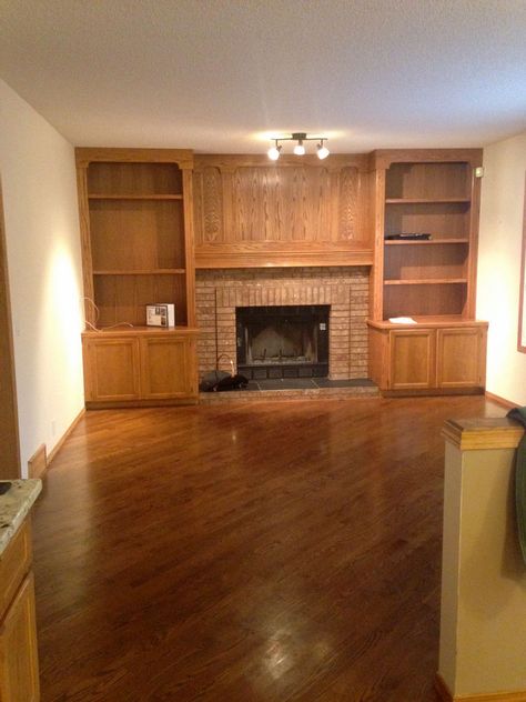 Shelves Around Fireplace, Bookshelves Around Fireplace, Painted Built Ins, Fireplace Bookcase, White Built Ins, Built In Bookshelves, Built In Around Fireplace, Red Brick Fireplaces, Oak Fireplace