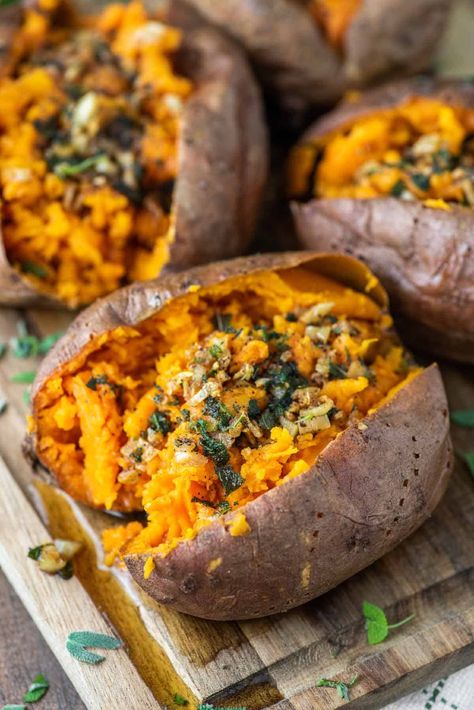 Smoked Sweet Potatoes, Crock Pot Sweet Potatoes, Dinner Side Dish Recipes, Sweet Potato Toppings, Crock Pot Potatoes, Baked Sweet Potatoes, Sweet Potato Recipe, Sage Butter, Cooking Sweet Potatoes