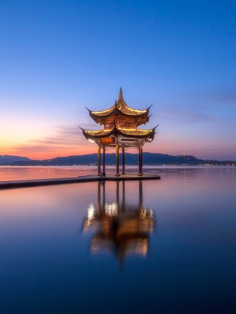 Discover Hangzhou, China’s enchanting eastern city Night Jogging, Wetland Park, Hangzhou China, Asian Games, Environmental Conservation, Nature Conservation, Grand Canal, West Lake, Hangzhou