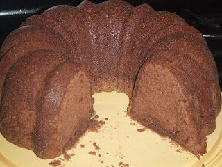 Chocolate Cream Cheese Pound Cake Recipe, Pound Cake Paula Deen, Chocolate Cream Cheese Pound Cake, Cheese Pound Cake Recipe, Best Pound Cake Recipe, Cream Cheese Pound Cake Recipe, Paula Dean, Cheese Pound Cake, Chocolate Pound Cake