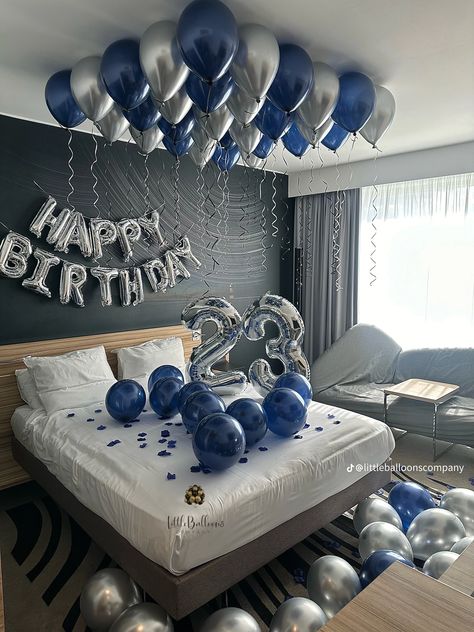 21st Birthday Surprise Ideas Boyfriends, Boyfriend Bday Surprise, Bed Birthday Decorations For Him, Gift Surprise Ideas For Him, Hotel Birthday Party Decorations Ideas, Hotel Room Romantic For Him, Birthday Gift Ideas For My Boyfriend, Boyfriends Birthday Room Decoration, 18th Birthday Bedroom Surprise