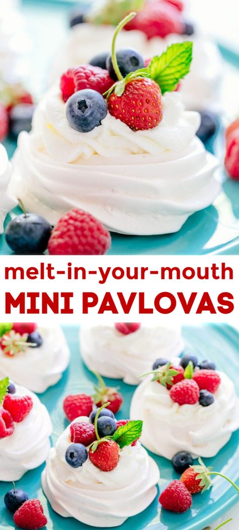 Dessert For Valentines Day, Mini Pavlovas, Pavlova Dessert, Valentines Recipes Desserts, Mini Pavlova, Romantic Desserts, Pavlova Recipe, Low Carb Cheesecake, Valentine Desserts