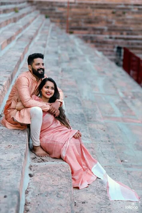 Introducing Best Pre-Wedding photoshoot ideas & themes that we have spotted for South Indian Couple. #weddingbazaar#indianwedding #preweddingphotoshoot #southindianprewedding #southindianpreweddingphotoshoot #southindianpreweddingshoot #southindianpreweddingphotoshootoutdoor #southindianpreweddingphotoshootposes #southindianpreweddingphotography #southindianpreweddingposes #southindianpreweddingshootposes #southindianpreweddingshootdresses #southindianpreweddingideas #southindianpreweddingunique Indian Traditional Pre Wedding Shoot, Post Wedding Photoshoot Poses, Temple Pre Wedding Photoshoot, Prewedding Traditional Poses, Temple Pre Wedding Shoot Indian, Pre Wedding Photoshoot Outdoor Saree, Traditional Poses For Photoshoot Couple, Prewedding Saree Photoshoot, Couple Pose In Temple