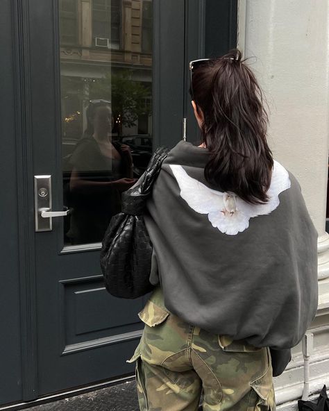 Balenciaga T Shirt Outfit, Camo Shirt Outfit, Yeezy Hoodie, Grey Mood, Camo Pants Outfit, Balenciaga Hoodie, Gap Hoodie, It's Never Too Late, Fire Fits