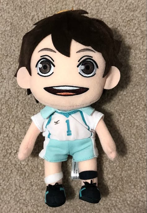 Oikawa Tooru Plushie, Oikawa Pfp, Haikyuu Plushies, Oikawa Plushie, Oikawa Plush, Iwa Chan, Tsukiyama Haikyuu, Haikyuu Oikawa, Oikawa Toru