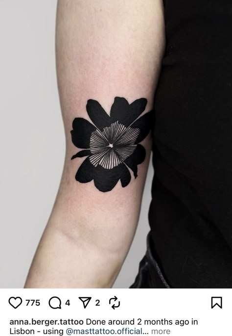 Small Blackout Tattoo Coverup, Outline Cat Tattoo, Blackwork Flash, Negative Tattoo, Arm Cover Up Tattoos, Simple Cat Tattoo, Black Flowers Tattoo, Dark Mark Tattoos, Tato Flash