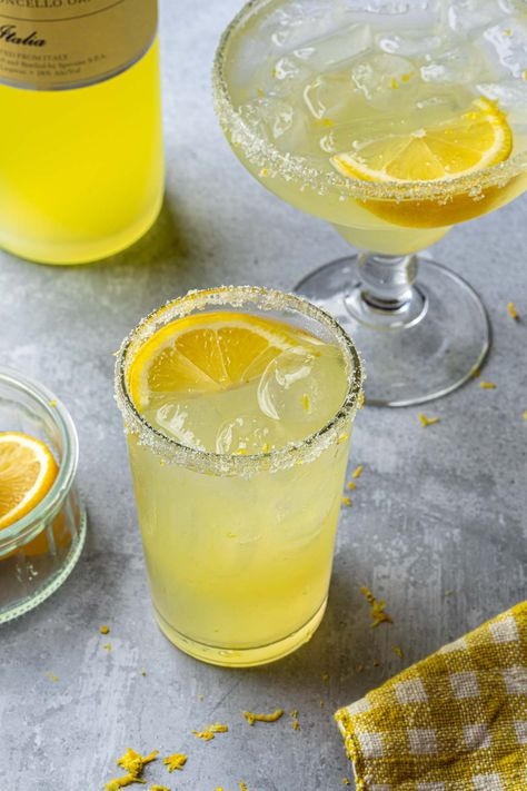 Yellow Drinks, Yellow Cocktails, Lemon Cocktails, Lemonchello Drinks, Lemonchello Drinks Cocktails, Limoncello Drinks, Lemon Margarita, Italian Margarita, Limoncello Cocktails