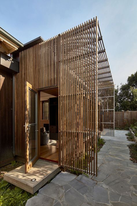 Timber Screens and an Open Plan Living Revamp this Suburban Melbourne Home Timber Battens, Wood Facade, Timber Screens, Screen House, Wood Screens, Wooden Screen, Melbourne House, Timber Cladding, Patio Roof